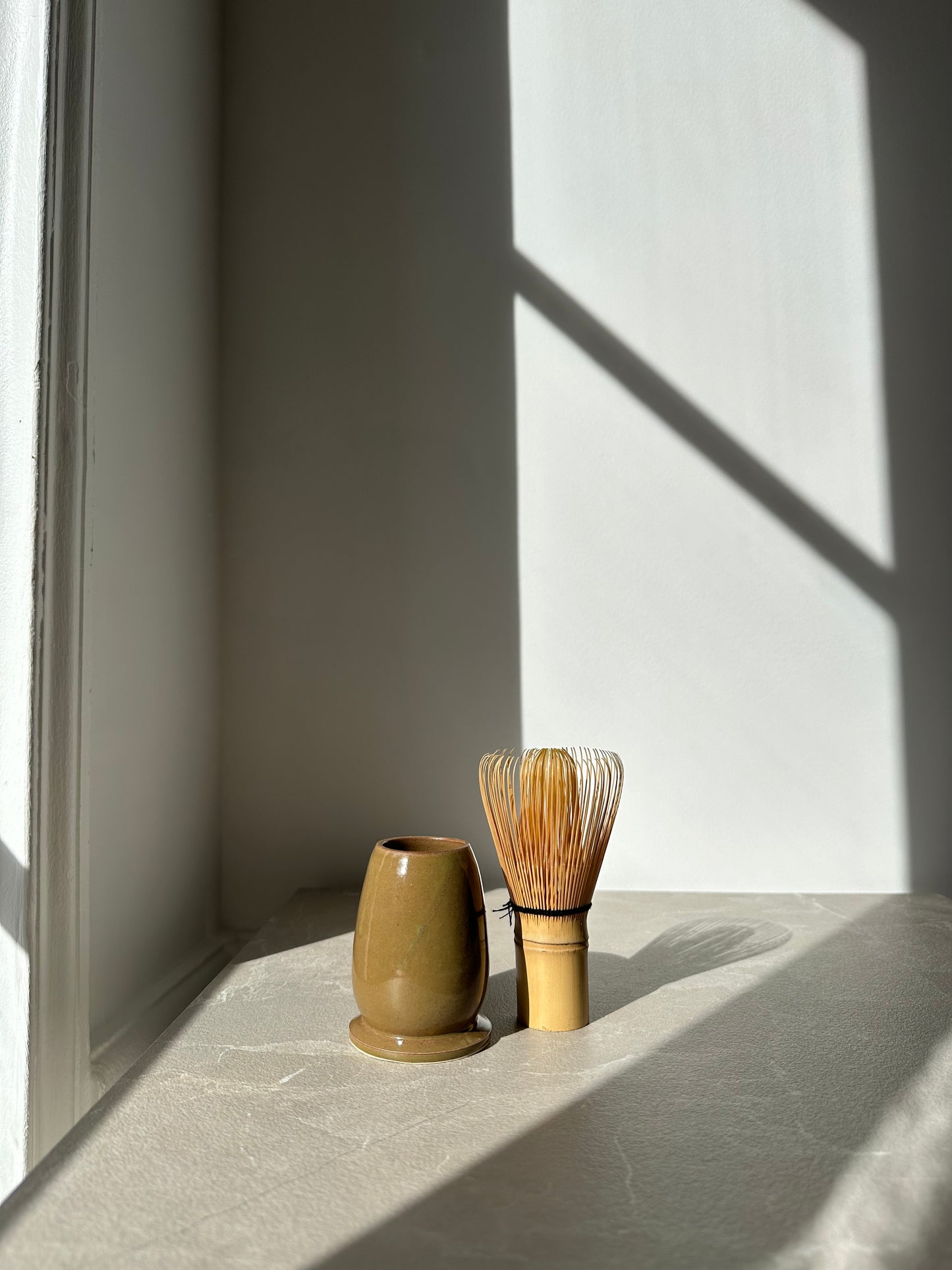 Repose fouet matcha - Kaki