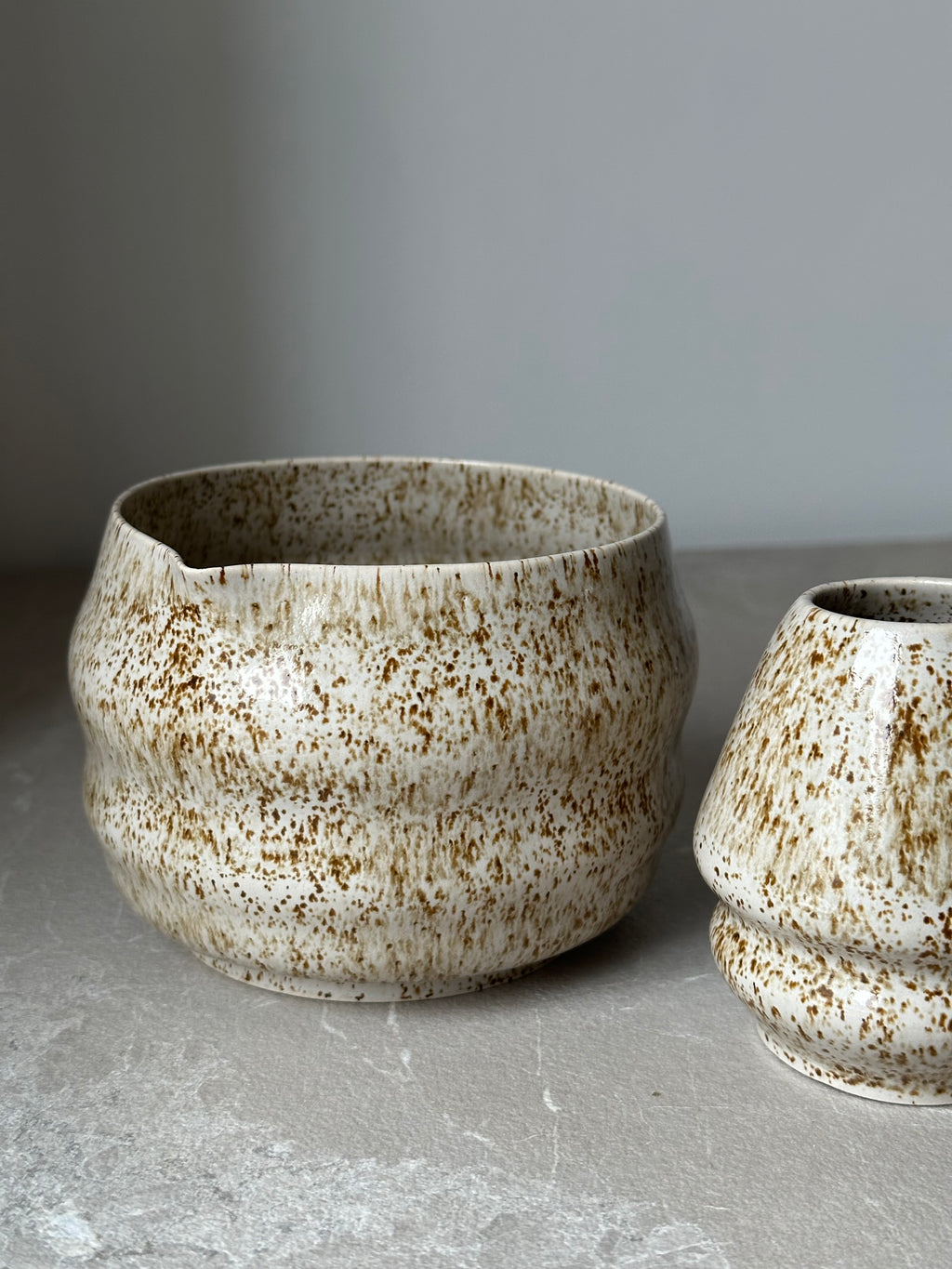 Set Bol à matcha et repose fouet - Beige moucheté