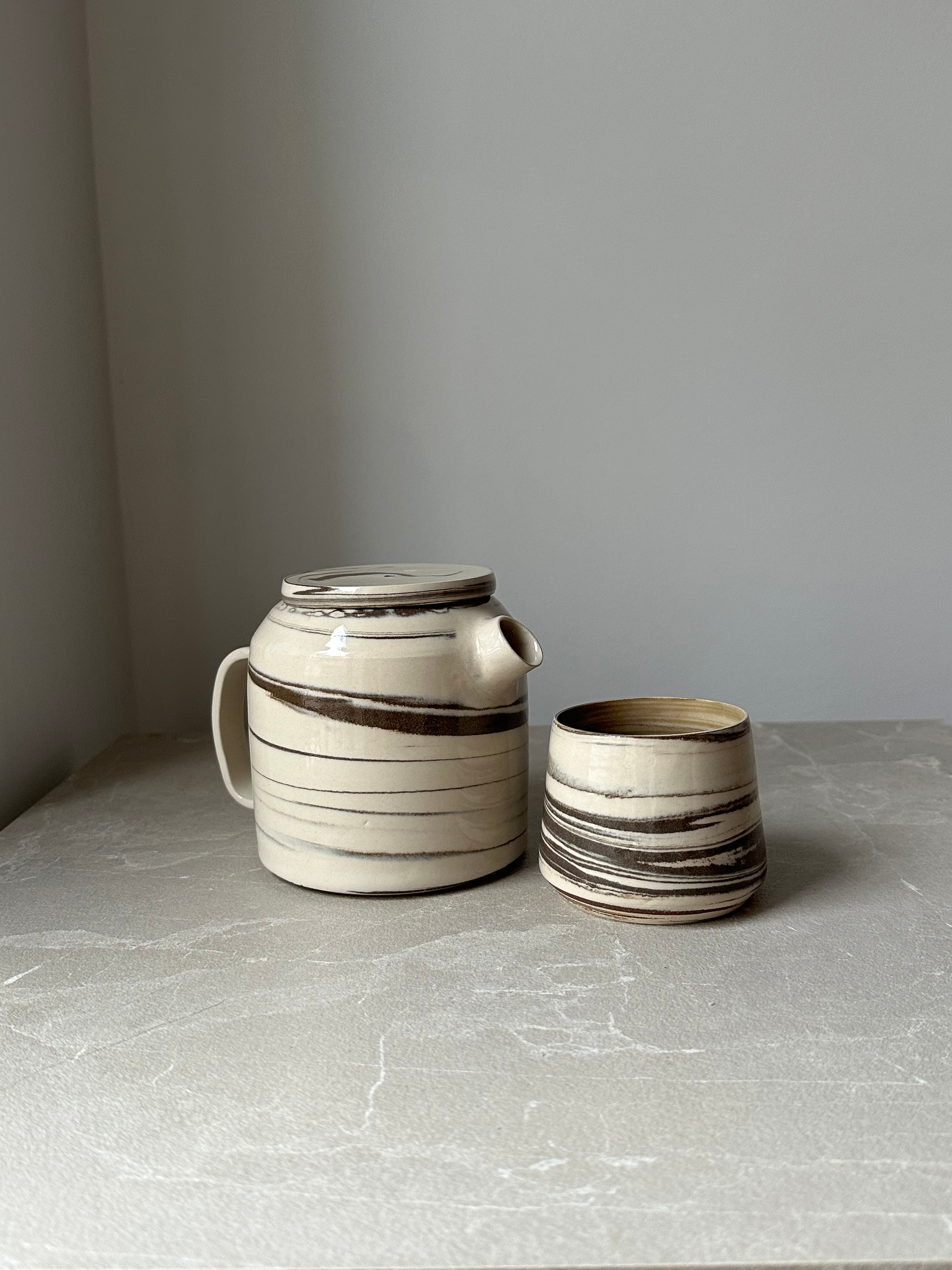 Grande théière crème et marron et sa tasse - Terra Nostra