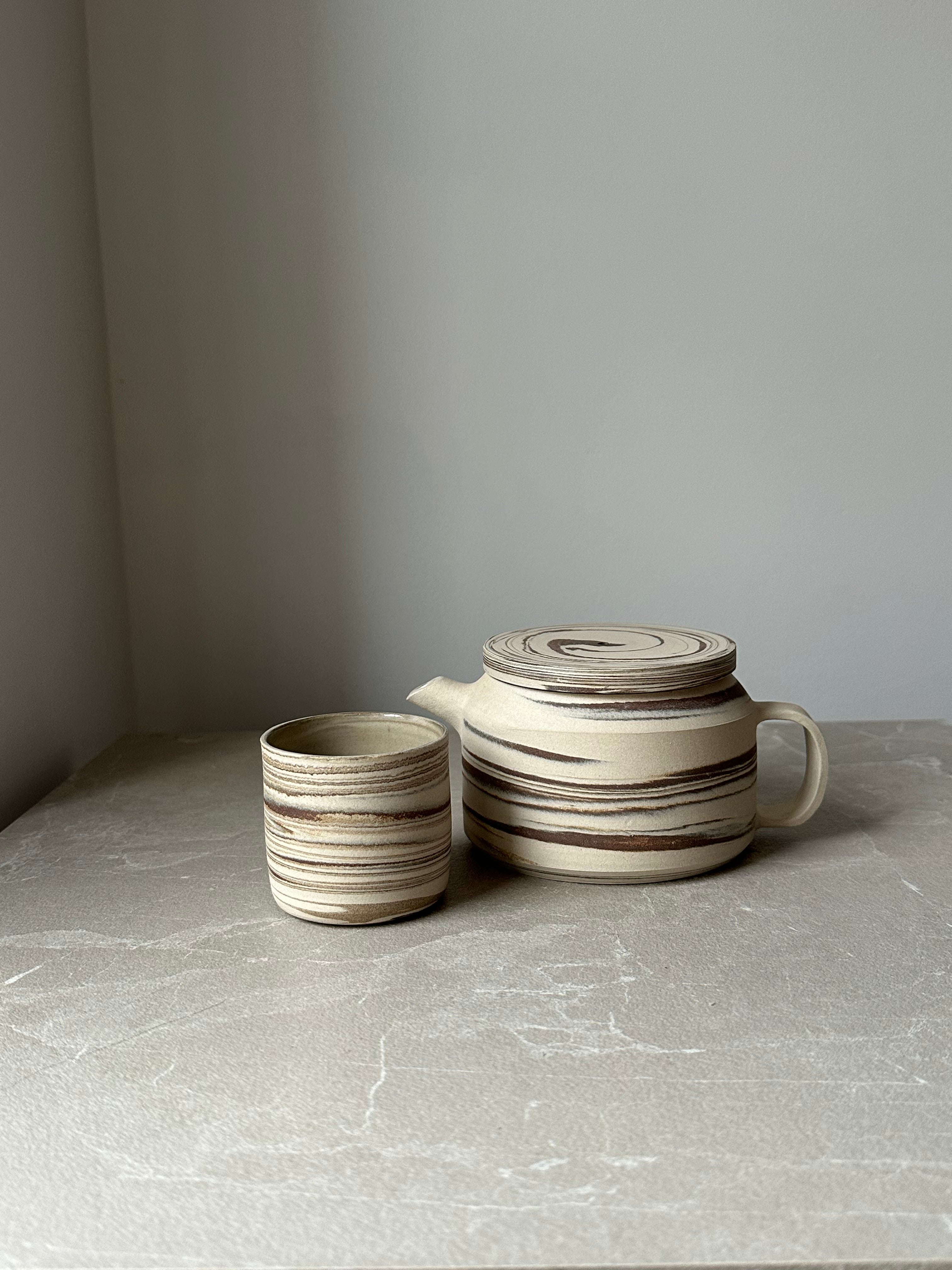 Petite théière crème et marron et sa tasse - Terra Nostra