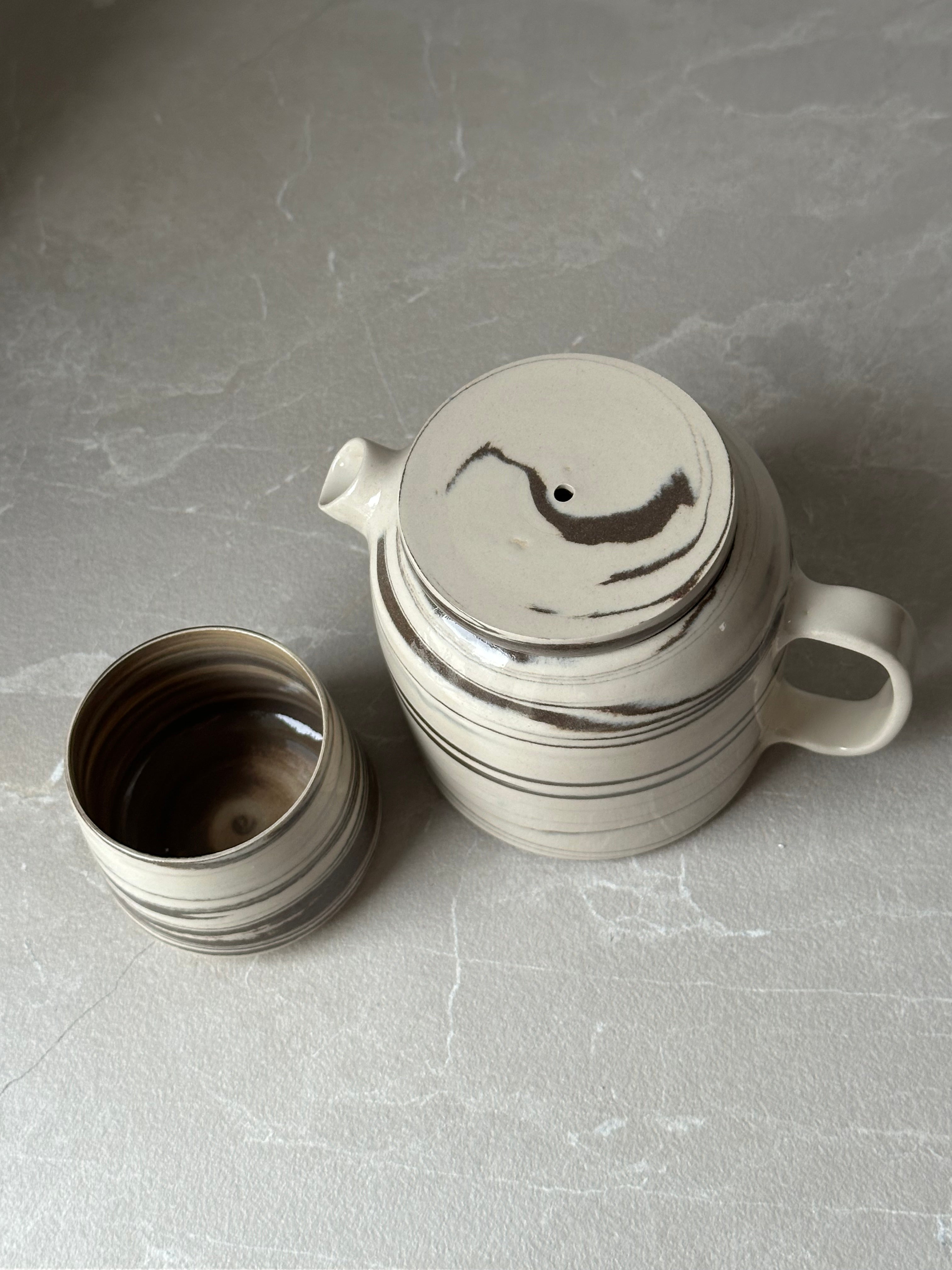 Grande théière crème et marron et sa tasse - Terra Nostra