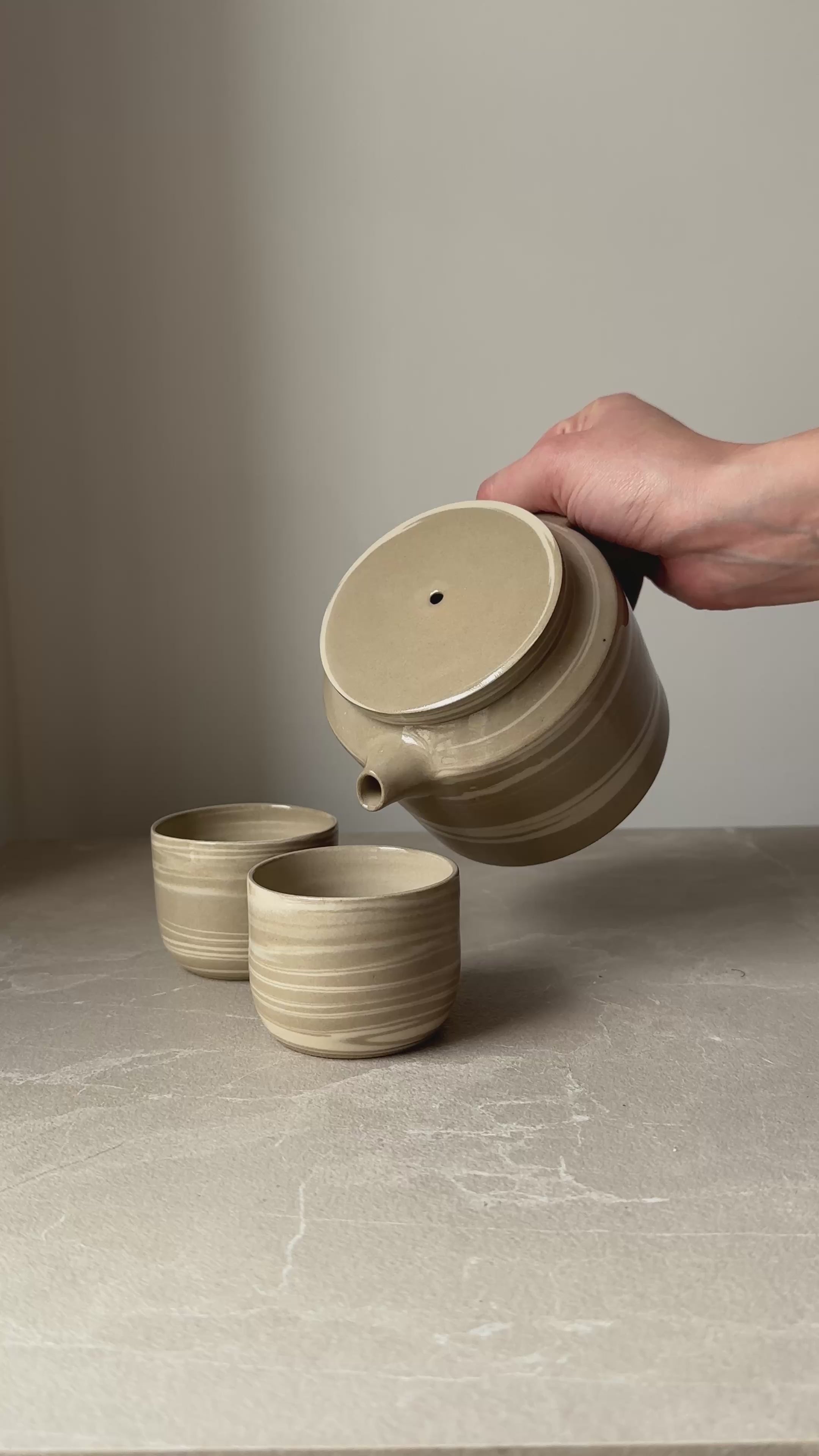 Théière grège et son duo de tasses - Terra Nostra